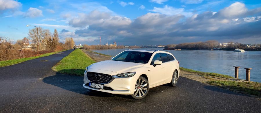 Nem csak pirosban szép – Mazda 6 G-194 100th Anniversary - STYLENEWS - Mobility - mazda 6, mazda 6 2020, mazda 6 g-194 teszt, mazda6 100th anniversary teszt, mazda6 teszt, 