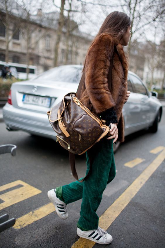Stílusiskola: így viselj télen outfiteket barnával - DIVAT&STÍLUS - Stílusiskola - barna, divat, outfit, stílus, 