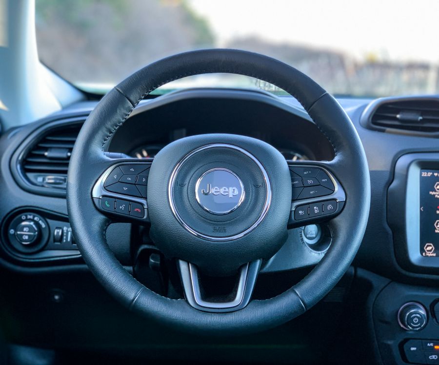 Felmenők génjei – Jeep Renegade 4xe – Plug-in Hybrid - STYLENEWS - Mobility - jeep renegade, jeep renegade 4xe teszt, jeep renegade plug-in hybrid teszt, renegade, renegade teszt, 