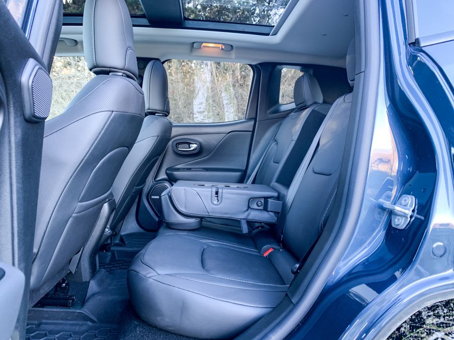 Felmenők génjei – Jeep Renegade 4xe – Plug-in Hybrid - STYLENEWS - Mobility - jeep renegade, jeep renegade 4xe teszt, jeep renegade plug-in hybrid teszt, renegade, renegade teszt, 