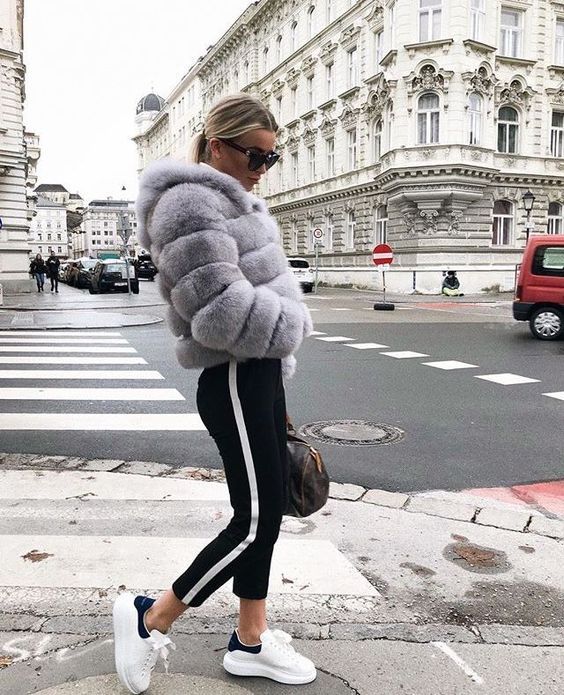 Stílusiskola: Így legyél stílusos sportos szettekben télen - DIVAT&STÍLUS - Stílusiskola - divat, ootd, outfits, stílusiskola, téli divat, 