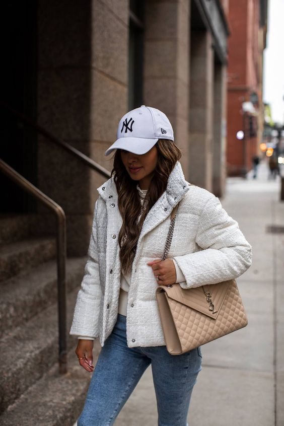 Stílusiskola: dobd fel az outfit-ed baseball sapkával - DIVAT&STÍLUS - Stílusiskola - baseball sapka, divat, outfit, stílus, tél, 