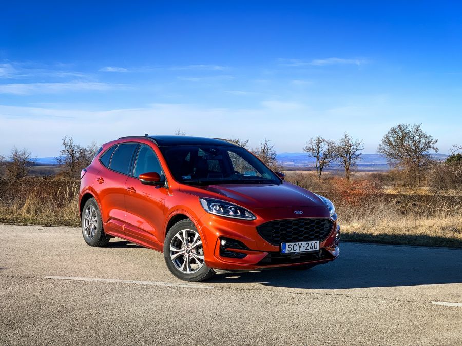 Hybrid is, dízel is – Ford Kuga 2.0 EcoBlue mHEV ST-Line X M6 - STYLENEWS - Mobility - Ford Kuga 2.0 EcoBlue mHEV ST-Line teszt, ford kuga 2020, ford kuga dízel  MHEV teszt, ford kuga EcoBlue teszt, Ford SUV teszt, 