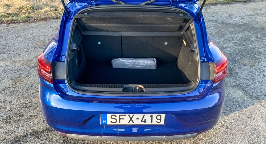 Legjobban megfelelni – Renault Clio E-TECH Hybrid 140 R.S. Line - STYLENEWS - Mobility - clio 2020 hybrid, clio e-tech hybrid teszt, Renault Clio E-tech HYbrid 140 R.S. Line teszt, renault clio teszt, 