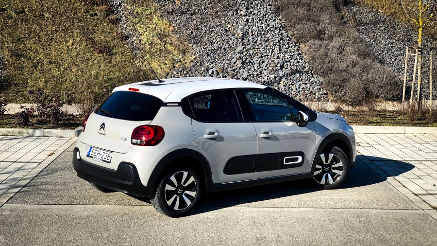 Légy boldog és ragyogj – Citroën C3 Shine Puretech 83 - STYLENEWS - Mobility - citroen c3, citroen c3 shine 83 teszt, citroen c3 teszt, 