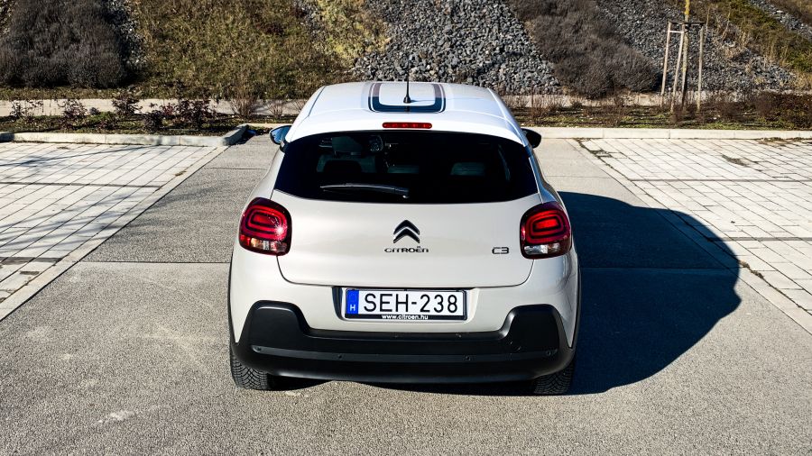 Légy boldog és ragyogj – Citroën C3 Shine Puretech 83 - STYLENEWS - Mobility - citroen c3, citroen c3 shine 83 teszt, citroen c3 teszt, 