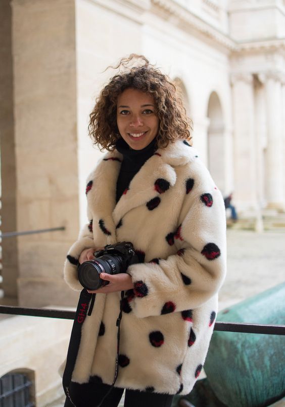 Stílusiskola: így viselj pöttyös ruhadarabokat - DIVAT&STÍLUS - Stílusiskola - divat, outfit, pöttyös, stílus, 