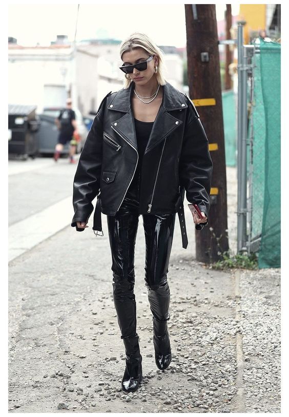 Stílususikola: így viselj bőrdzsekiket - DIVAT&STÍLUS - Stílusiskola - bőrdzseki, divat, outfit, stílus, tavasz, 