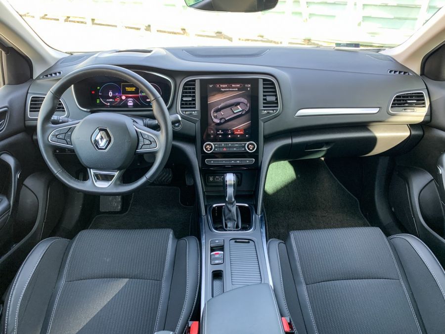 Aki kimarad, az lemarad – Renault Megane Grandtour e-Tech Plug-in hybrid - STYLENEWS - Mobility - megane phev teszt, megane plug-in hybrid teszt, megane teszt, renault megane grandtour etech plug-in hybrid teszt, renault phev eTech, 