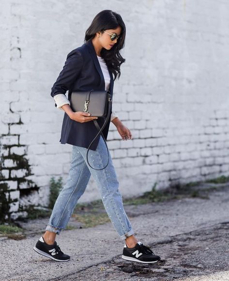 Stílusiskola: így kombinálj sportos és elegáns darabokat - DIVAT&STÍLUS - Stílusiskola - divat, elegáns, outfit, sportos, stílus, 