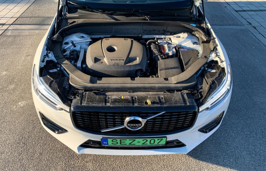 Életszerűre hangolva – Volvo XC60 T6 Recharge plug-in hybrid - STYLENEWS - Mobility - volvo xc60, Volvo XC60 plug-in hybrid teszt, Volvo XC60 T6 Recharge teszt, volvo xc60 teszt, 