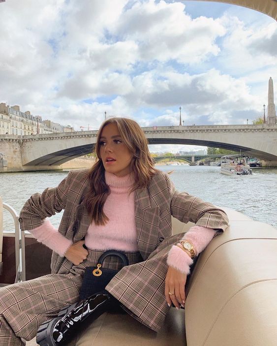 Stílusiskola: rózsaszín és barna, a mesés tavaszi színkombináció - DIVAT&STÍLUS - Stílusiskola - 