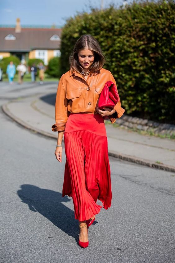 Stílusiskola: csempéssz egy kis vidámságot az outfitedbe pirossal - DIVAT&STÍLUS - Stílusiskola - divat, outfit, piros, stílus, tavasz, 