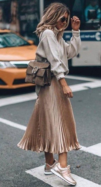 Stílusiskola: így viselj tavasszal sportcipőket szoknyákkal - DIVAT&STÍLUS - Stílusiskola - divat, outfit, sportcipő, stílus, 