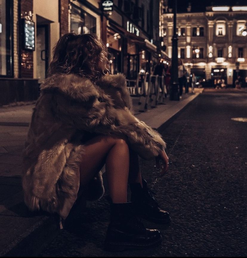 Mitől érzem magam kevesebbnek? - KERESD A NŐT  - Fesztelen mindennapok - önelfogadás, önszeretet, tökéletesség, 