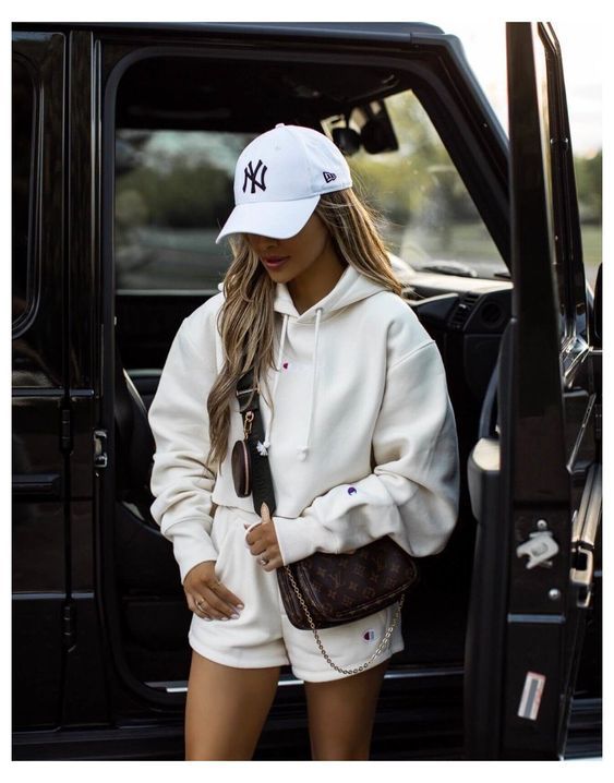 Stílusiskola: kényelmes és csinos outfitek tavaszra - DIVAT&STÍLUS - Stílusiskola - csinos, divat, kényelmes, outfit, stílus, 