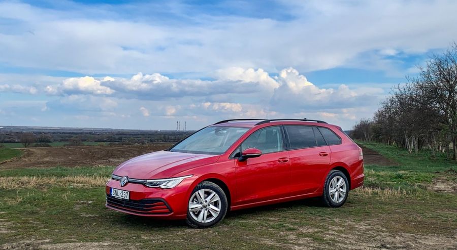 Ami kell! – Volkswagen Golf 8 Variant 1.5 eTDI Life - STYLENEWS - Mobility - 