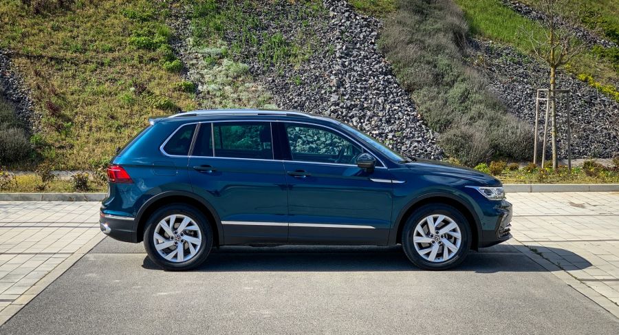 Nem az érzelmeket kavarja fel – Volkswagen Tiguan 2.0 TDI DSG 4 Motion Elegance - STYLENEWS - Mobility - Volkswagen Tiguan 2.0 TDI DSG 4 Motion teszt, Volkswagen Tiguan 2020 teszt, VW tiguan, VW Tiguan Elegance teszt, VW tiguan teszt, 