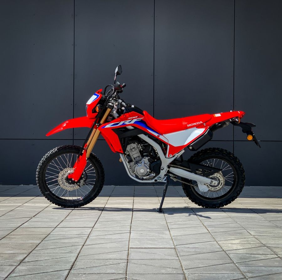 A boldog szöcske – Honda CRF300L - STYLENEWS - Mobility - crf300l abs 2021, crf300l teszt, honda 2021 CRF300L teszt, honda enduro teszt, honda motor, honda motor tesz, 