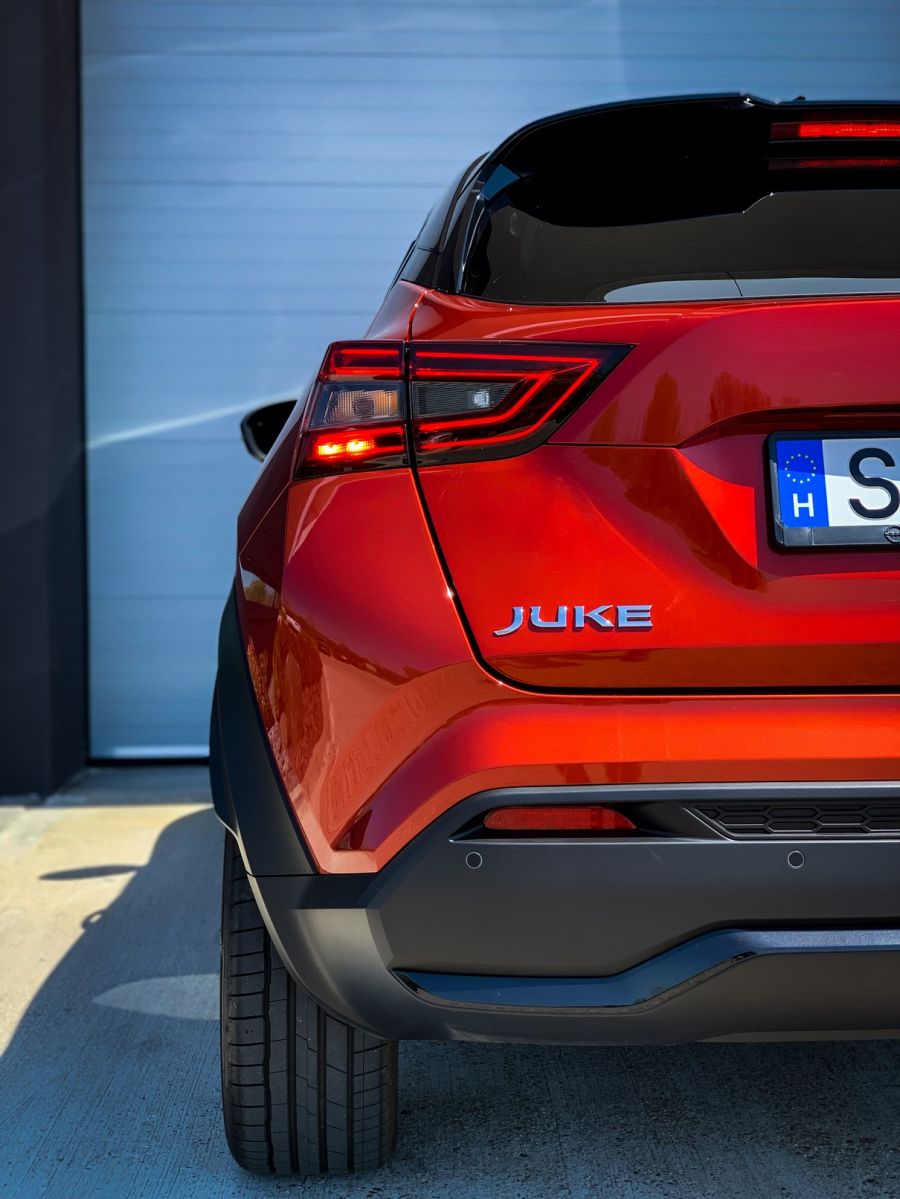 Szebb, divatosabb, drágább – Nissan Juke DIG-T N-Design - STYLENEWS - Mobility - juke 1.0 teszt, juke 2021 teszt, juke benzines teszt, juke manuális teszt, nissan juke teszt, 