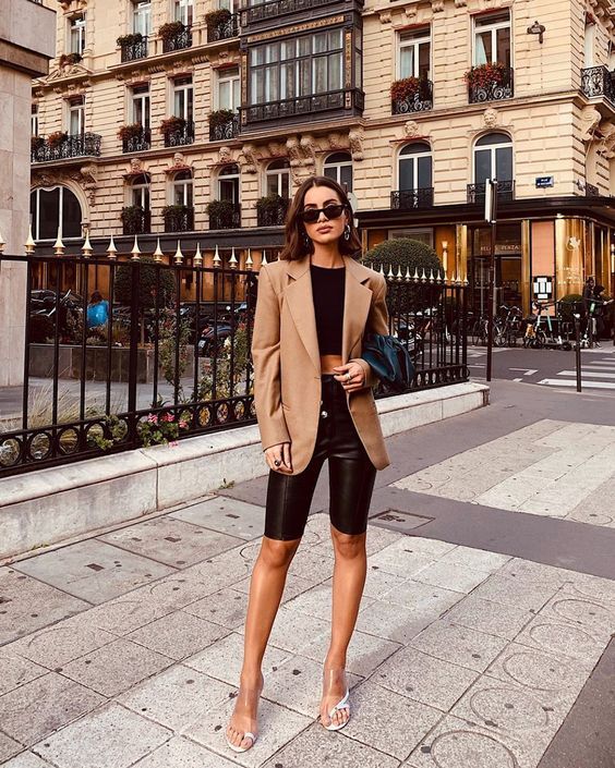 Stílusiskola: így viselj biker shortokat - DIVAT&STÍLUS - Stílusiskola - biker short, divat, outfit, short, stílus, 