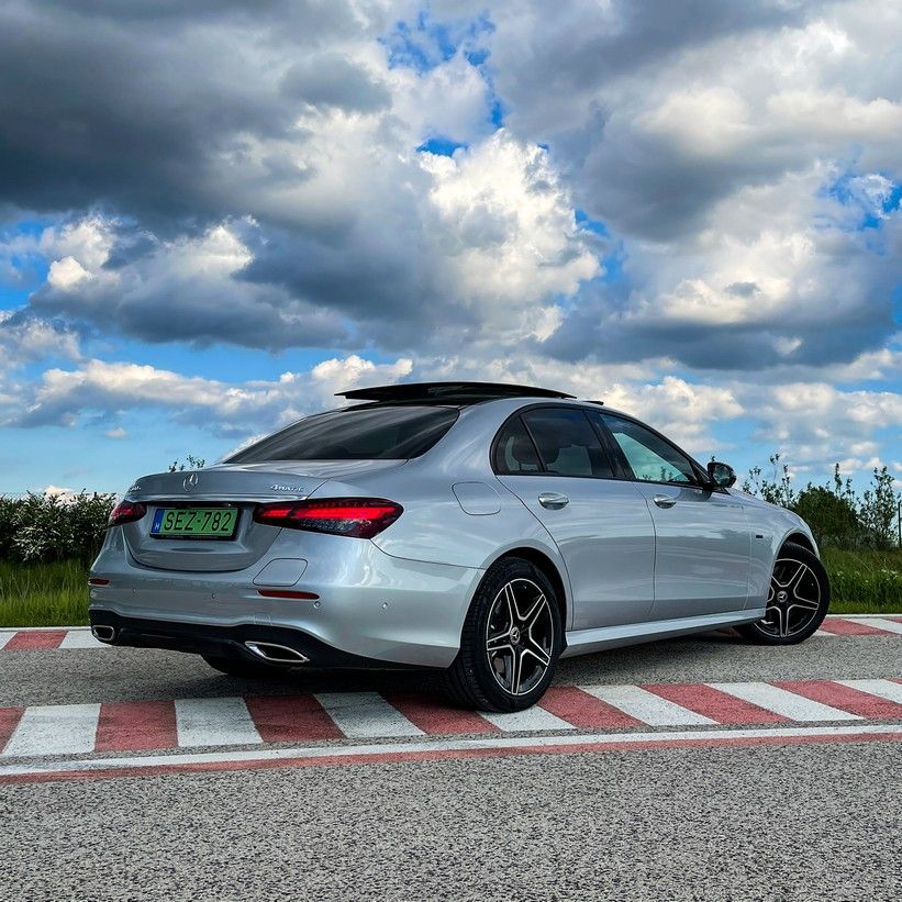 Lassan mondom, hogy mindenki megértsE – Mercedes E300e plug-in hybrid - STYLENEWS - Mobility - 2021 Mercedes E300e, e300 hybrid, e300e, Mercedes E classe, Mercedes E teszt, Mercedes E300e plug-in hybrid teszt, mercedes hybrid teszt, mercedes-benz E300e plug-in teszt, 