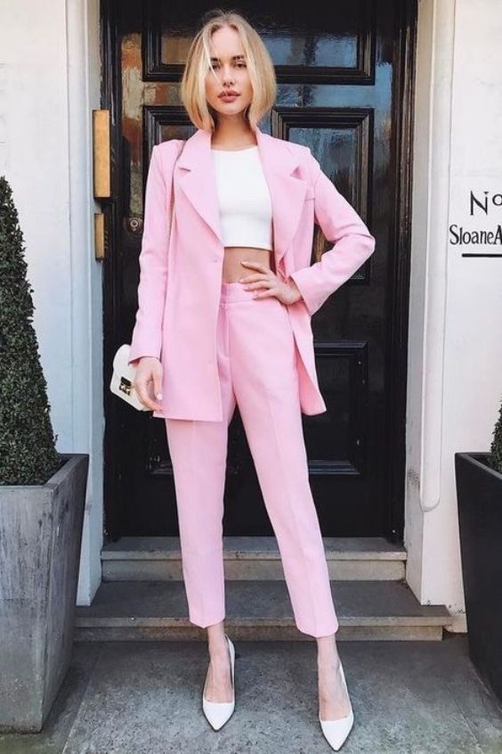 Stílusiskola: így viselj babarózsaszínt - DIVAT&STÍLUS - Stílusiskola - babarózsaszín, divat, outfit, rózsaszín, stílus, 