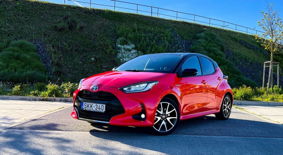 Mi kell a nőnek? – Toyota Yaris 1.5 Hybrid 116LE - STYLENEWS - Mobility - Toyota Yaris 1%2C5 Hybrid teszt, Toyota yaris 2021 teszt, yaris hybrid, yaris hybris teszt, 