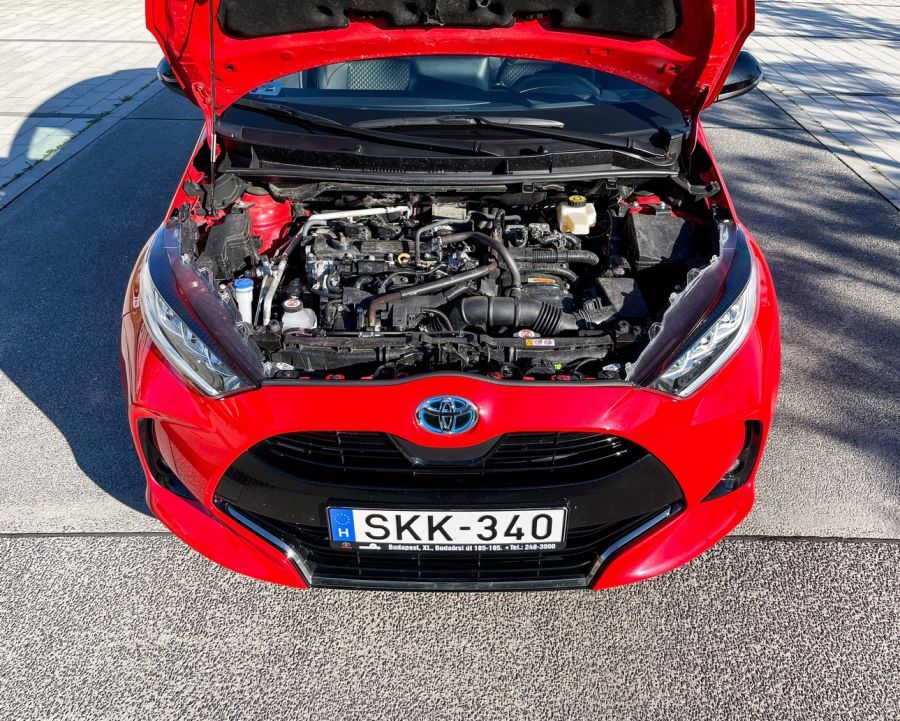 Mi kell a nőnek? – Toyota Yaris 1.5 Hybrid 116LE - STYLENEWS - Mobility - Toyota Yaris 1%2C5 Hybrid teszt, Toyota yaris 2021 teszt, yaris hybrid, yaris hybris teszt, 