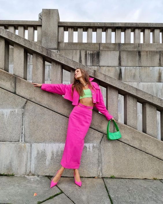 Stílusiskola: a nyár a merész színkombinációk a nyári szezonra - DIVAT&STÍLUS - Stílusiskola - divat, nyár, outfit, stílus, színek, 