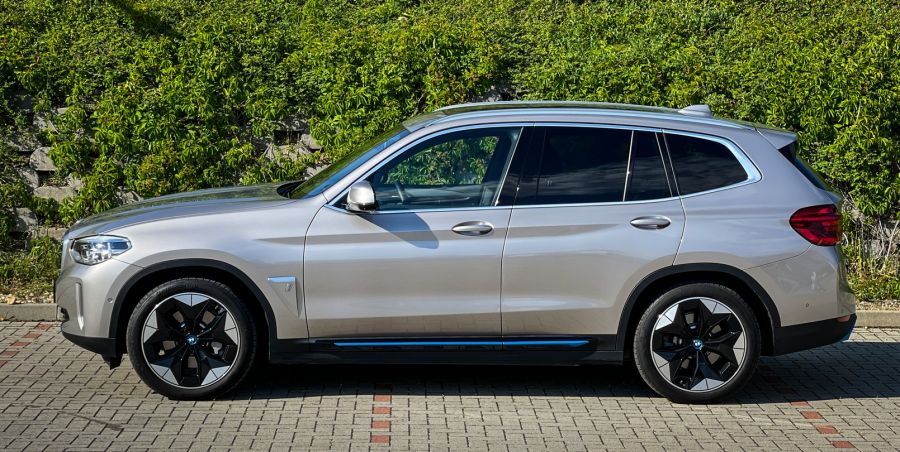 Így kell a hiányt pótolni – BMW iX3 - STYLENEWS - Mobility - BMW elektromos SUV, BMW iX3, BMW iX3 teszt, ix3 teszt, 