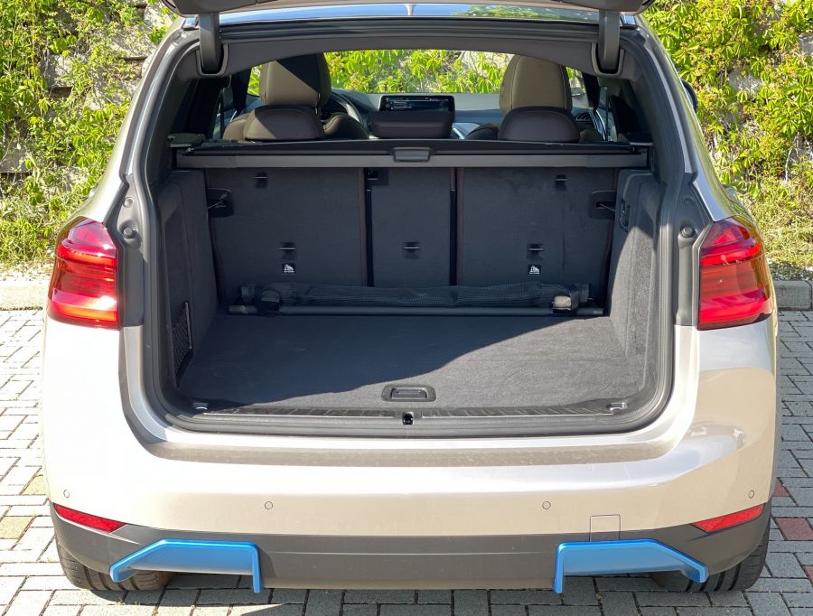 Így kell a hiányt pótolni – BMW iX3 - STYLENEWS - Mobility - BMW elektromos SUV, BMW iX3, BMW iX3 teszt, ix3 teszt, 