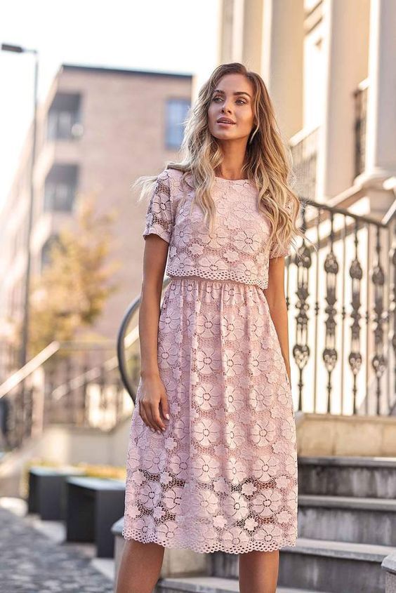 Stílusiskola: így viselj púderrózsaszínt - DIVAT&STÍLUS - Stílusiskola - divat, outfit, púderrózsaszín, rózsaszín, 