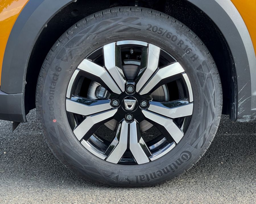 Tényleg ez a low-cost? – Dacia Sandero Stepway Comfort TCe 90 CVT - STYLENEWS - Mobility - dacia sandero, sandero 2021, sandero stepway, sandero stepway 2021, sandero stepway confort rce 90 cvt teszt, sandero stepway teszt, sandero teszt, 