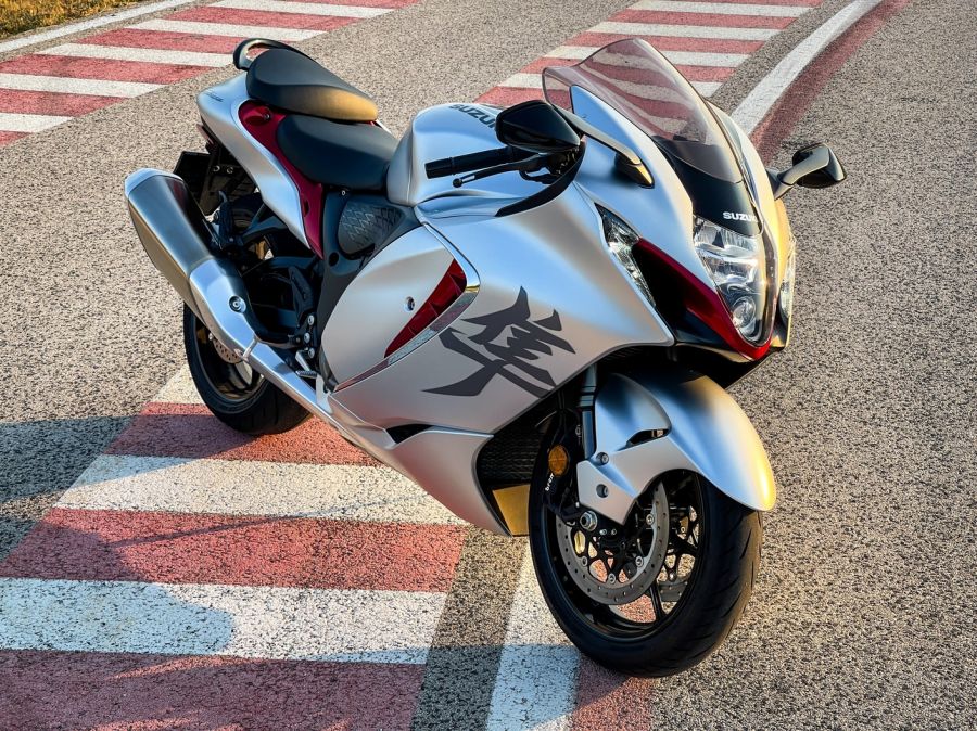 Borotvaéles penge – Suzuki Hayabusa 2021 - STYLENEWS - Mobility - 2021 Suzuki Hayabusa, hayabusa, hayabusa 2021, Suzuki Hayabusa teszt, 