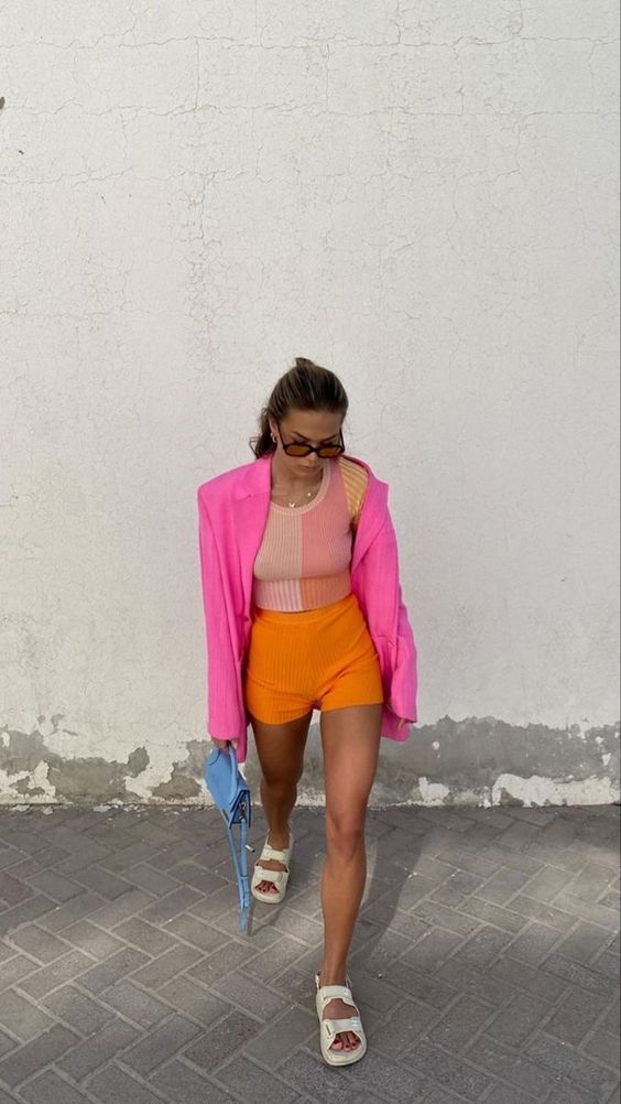 Stílusiskola: a legjobb outfitek narancssárgával - DIVAT&STÍLUS - Stílusiskola - divat, narancssárga, nyár, nyári outfit, outfit, stílus, 