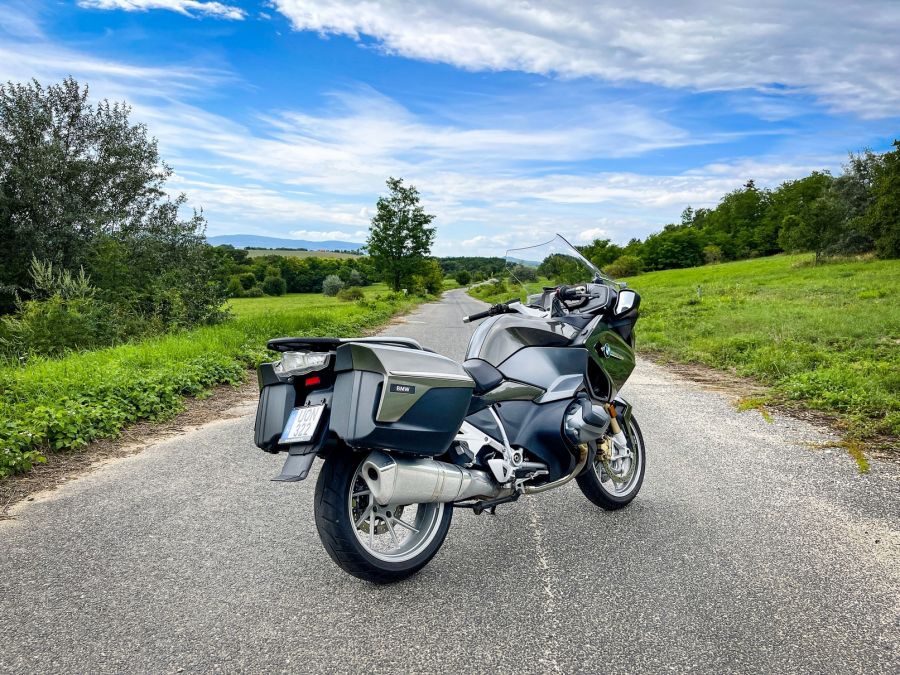 Az utazás és túrázás mámora – BMW R1250 RT - STYLENEWS - Mobility - 1250 RT 2021, 1250 rt BMW, BMW 1250 RT teszt, BMW motor teszt, BMW R 1250 RT teszt, 