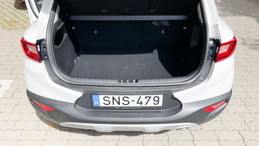 A hetes szám bűvöletében - Kia Stonic 1.0 ECO Dinamic+ Style - STYLENEWS - Mobility - 2021 kia stonic, KIA Stonic 1.0 ECO dynamic+ teszt, kia stonic teszt, Stonic 1.0 teszt, stonic teszt, 