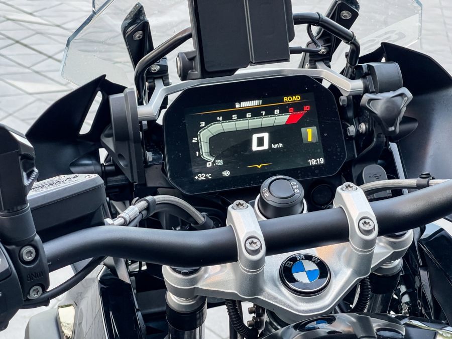 A sikeresség gerince – BMW R 1250 GS - STYLENEWS - Mobility - 1250 gs bmw, 1250gs teszt, 2021 BMW r 1250 GS, BMW 1250 gs, BMW r1250gs teszt, 