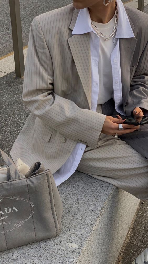 Stílusiskola: fehér ingek az őszi szezonra - DIVAT&STÍLUS - Stílusiskola - divat, fehér ing, ing, outfit, ősz, stílus, 