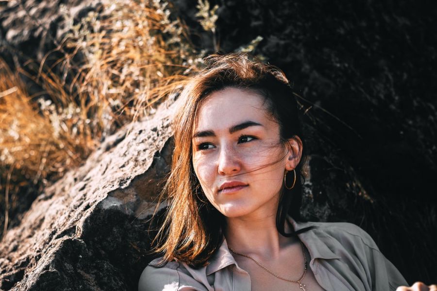 És akkor mi van? - KERESD A NŐT  - Lélekhangok - életszemlélet, megfelelési kényszer ellen, önmardosás, szorongás, 