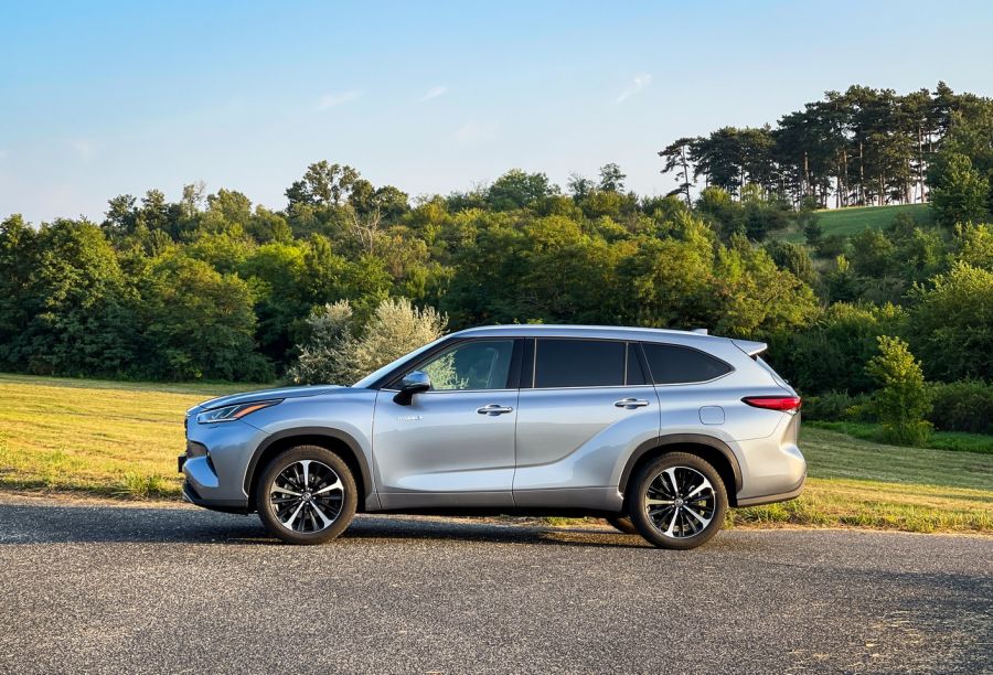 Nem Európának készült – Toyota Highlander AWD Executive - Mobility -  - Highlander 2021, highlander teszt, Toyota Highlander AWD Executive teszt, Toyota Highlander teszt, 