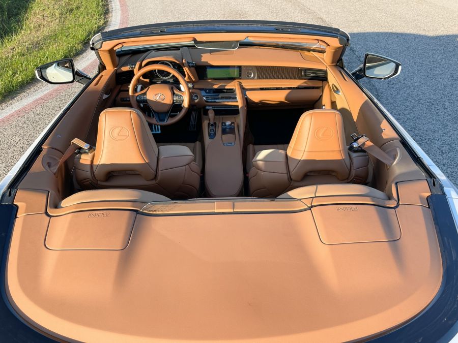 A tökéletes szimfónia – Lexus LC500 cabrio - STYLENEWS - Mobility - 2021 LC500 Lexus, LC500 cabrio, LC500 cabrio 2021, LC500 kabrió, Lexus cabrio, Lexus LC500 cabrio teszt, Lexus LC500 teszt, 