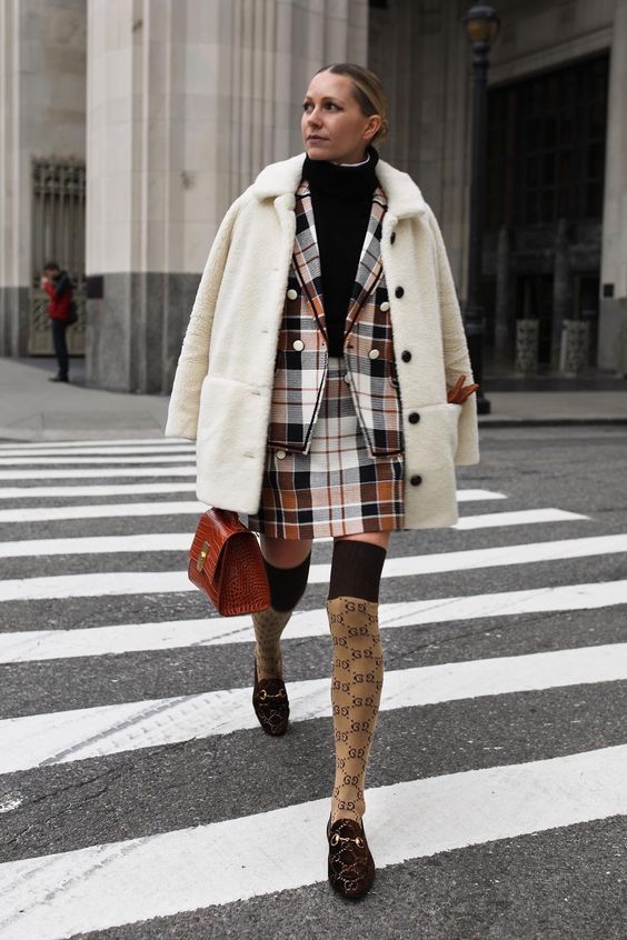 Stílusiskola: így viselj kockás blézereket - DIVAT&STÍLUS - Stílusiskola - blézer, divat, kockás blézer, outfit, ősz, stílus, 