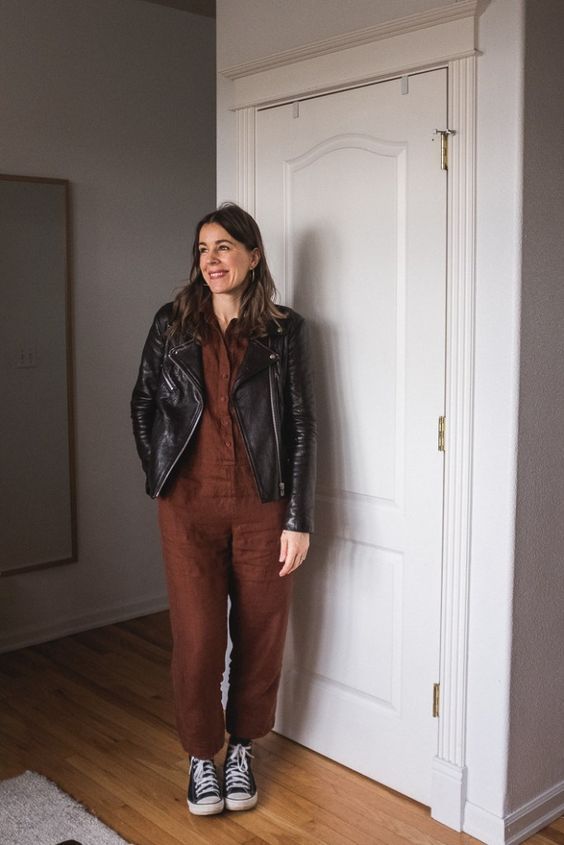 Stílusiskola: így viselj ősszel jumpsuitokat - DIVAT&STÍLUS - Stílusiskola - divat, jumpsuit, outfit, overál, ősz, stílus, 