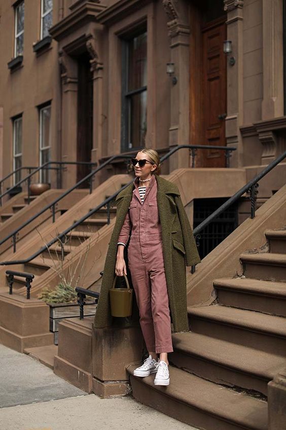 Stílusiskola: így viselj ősszel jumpsuitokat - DIVAT&STÍLUS - Stílusiskola - divat, jumpsuit, outfit, overál, ősz, stílus, 