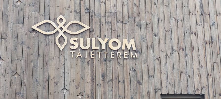 Sulyom Étterem- Gasztrostílus a Tisza-tónál - STYLELIFE - Gasztronómia - gasztronómia, gasztroturizmus, sarud, sulyom étterem, táj étterem, tiszató, 