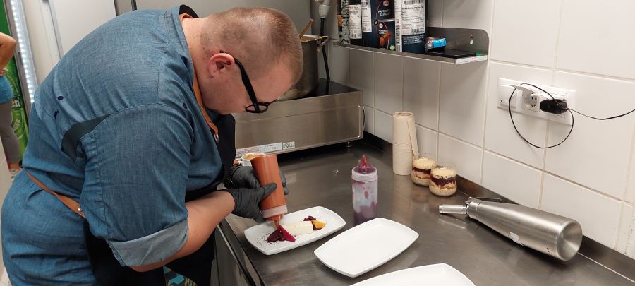 Sulyom Étterem- Gasztrostílus a Tisza-tónál - STYLELIFE - Gasztronómia - gasztronómia, gasztroturizmus, sarud, sulyom étterem, táj étterem, tiszató, 