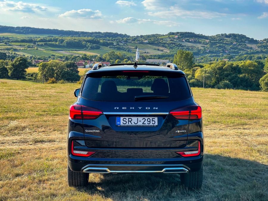 Oda lépett be, ahonnan mindenki más kilépett – Rexton G4 2.2 e-XDI Premium 4WD - STYLENEWS - Mobility - 2021 rexton dízel teszt, rexton 2021, rexton g4, ssangyong rexton, ssangyong rexton 2021, ssangyong rexton G4 2.2 e-XDI Premium 4WD teszt, 