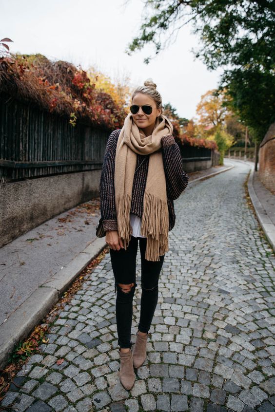 Stílusiskola: őszi kedvencünk a teveszín - DIVAT&STÍLUS - Stílusiskola - divat, outfit, stílus, teve, teveszín, 